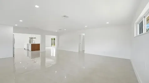 21020 Highland Lakes Boulevard Miami FL 33179