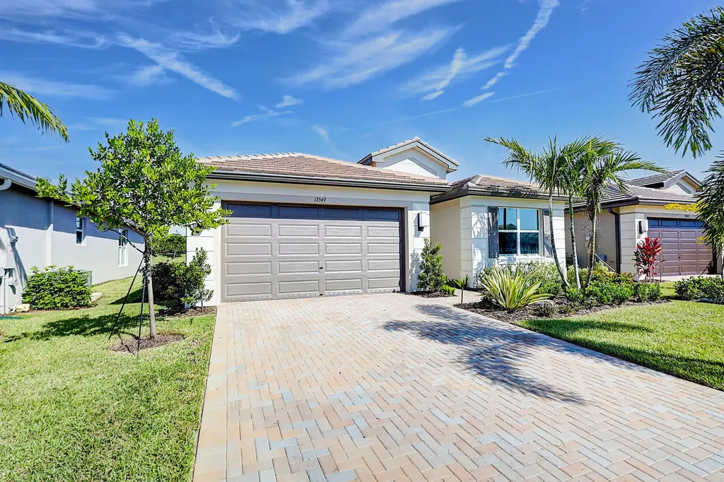 13549 SW Oceanus Boulevard Port St Lucie FL 34987