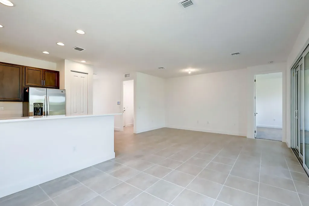 13549 SW Oceanus Boulevard Port St Lucie FL 34987