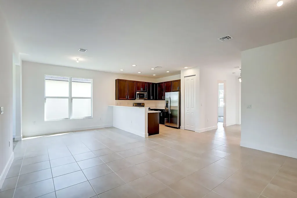 13549 SW Oceanus Boulevard Port St Lucie FL 34987