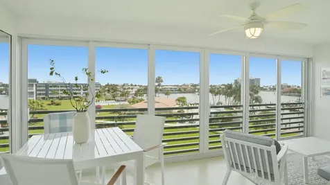 921 Spanish Circle Delray Beach FL 33483