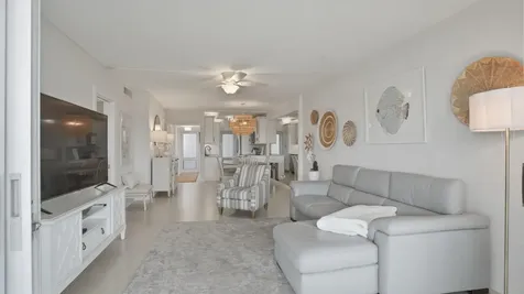 921 Spanish Circle Delray Beach FL 33483