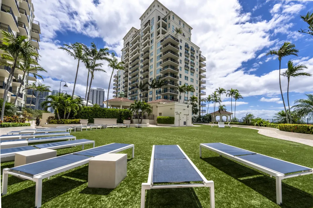 600 W Las Olas Boulevard Fort Lauderdale FL 33312