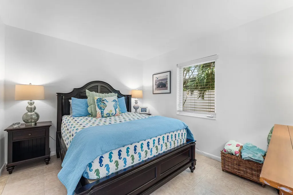 334 NE 7th Avenue Delray Beach FL 33483
