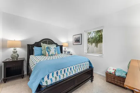 334 NE 7th Avenue Delray Beach FL 33483