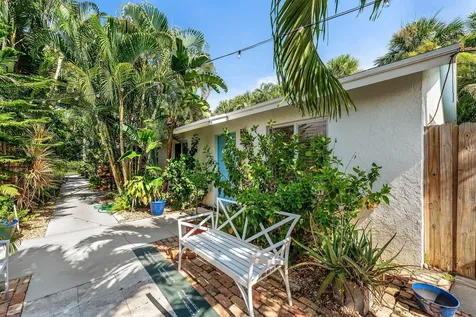 334 NE 7th Avenue Delray Beach FL 33483