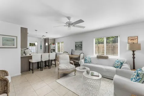 334 NE 7th Avenue Delray Beach FL 33483