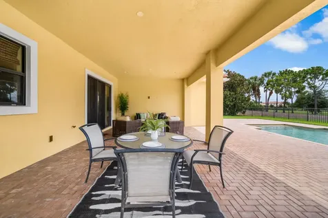 8152 Bradford Way Parkland FL 33076