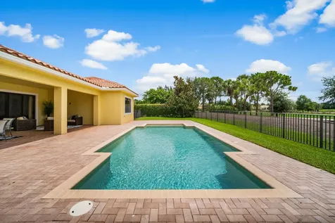 8152 Bradford Way Parkland FL 33076