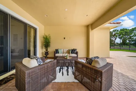 8152 Bradford Way Parkland FL 33076