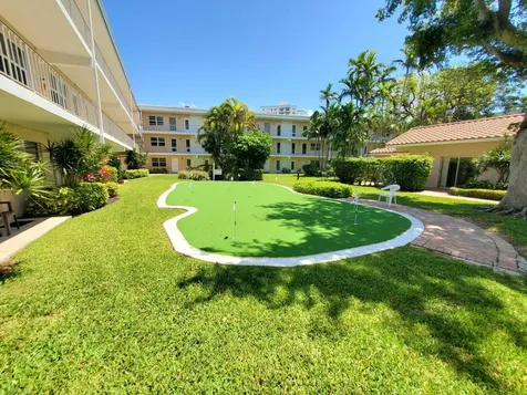 1481 S Ocean Boulevard Lauderdale By The Sea FL 33062