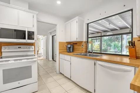 5548 Shirley Drive Jupiter FL 33458