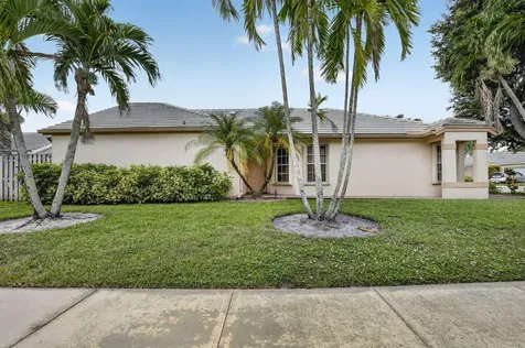 2640 Millwood Court Davie FL 33328
