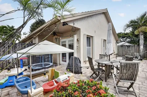 2640 Millwood Court Davie FL 33328