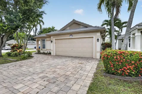 2640 Millwood Court Davie FL 33328