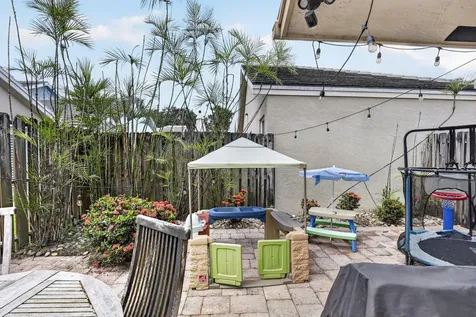 2640 Millwood Court Davie FL 33328