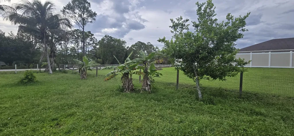 17999 N 46th Court Court N The Acreage FL 33470