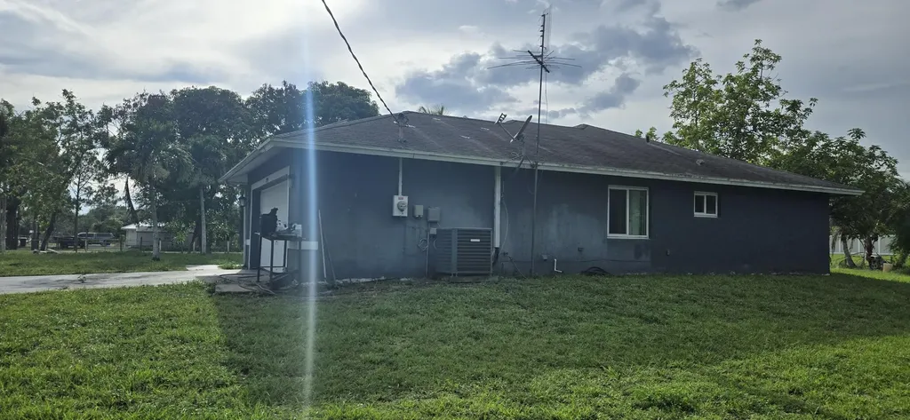 17999 N 46th Court Court N The Acreage FL 33470