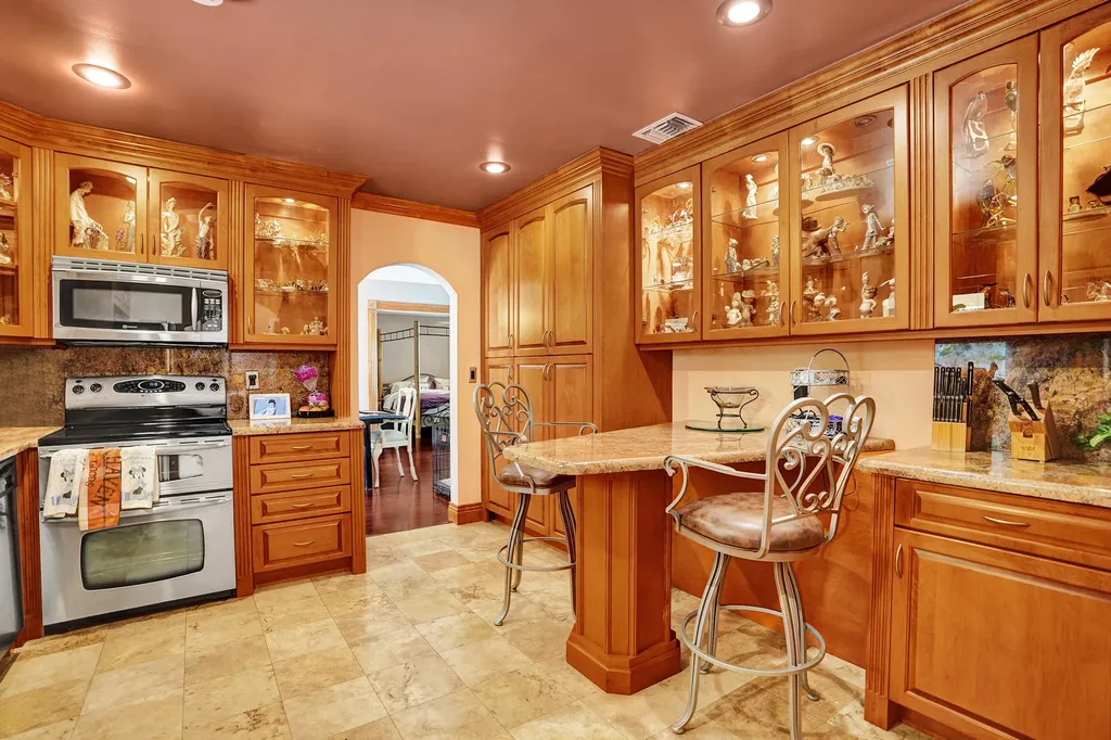 1040 SW 75th Avenue Plantation FL 33317