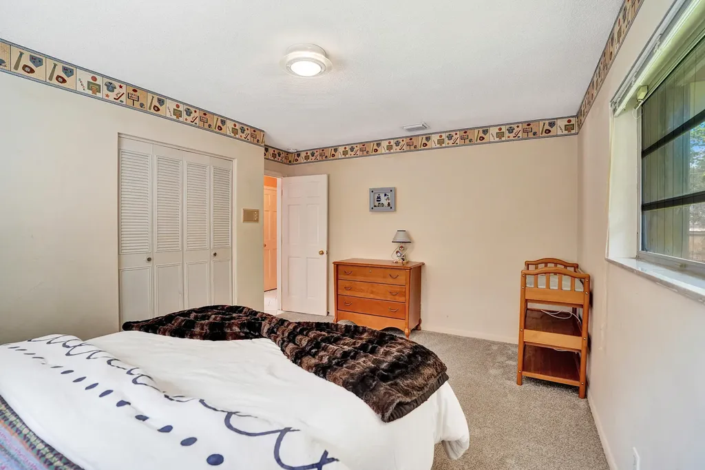 1040 SW 75th Avenue Plantation FL 33317