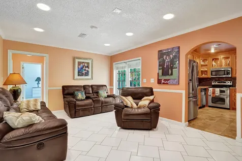 1040 SW 75th Avenue Plantation FL 33317