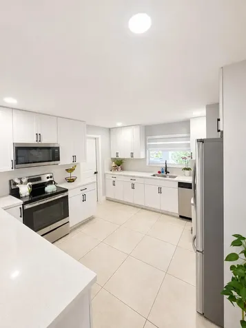 1902 Baythorne Road West Palm Beach FL 33415