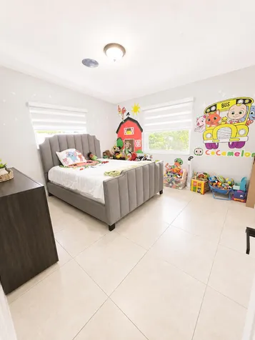 1902 Baythorne Road West Palm Beach FL 33415