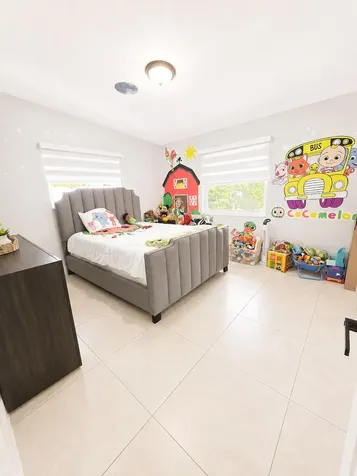 1902 Baythorne Road West Palm Beach FL 33415