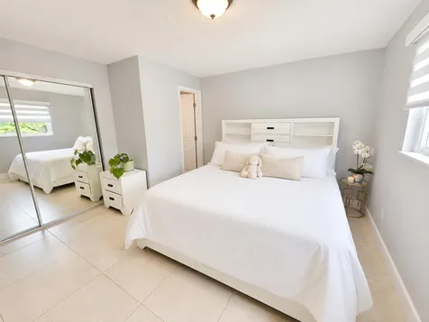 1902 Baythorne Road West Palm Beach FL 33415