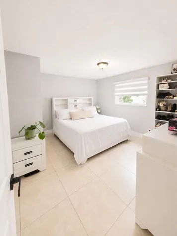 1902 Baythorne Road West Palm Beach FL 33415