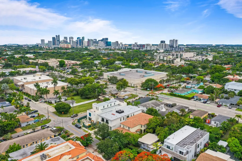 1103 NE 16th Avenue Fort Lauderdale FL 33304