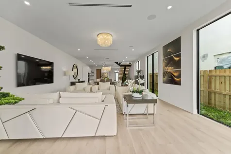 1103 NE 16th Avenue Fort Lauderdale FL 33304