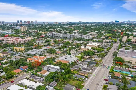 1103 NE 16th Avenue Fort Lauderdale FL 33304