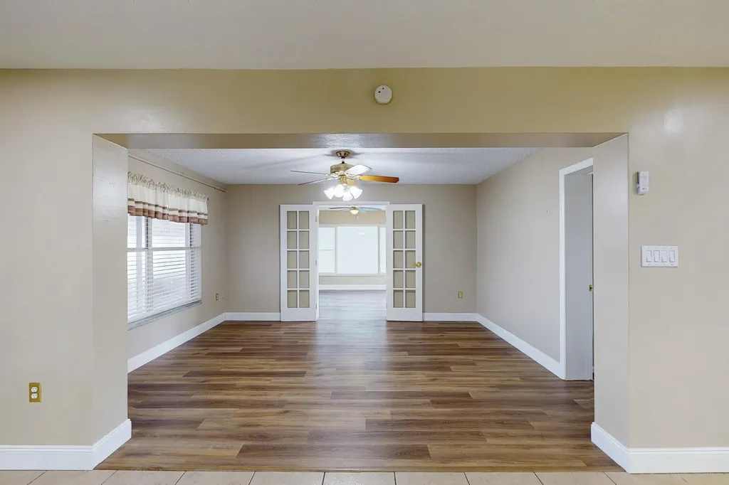 613 Beach Avenue Port St Lucie FL 34952