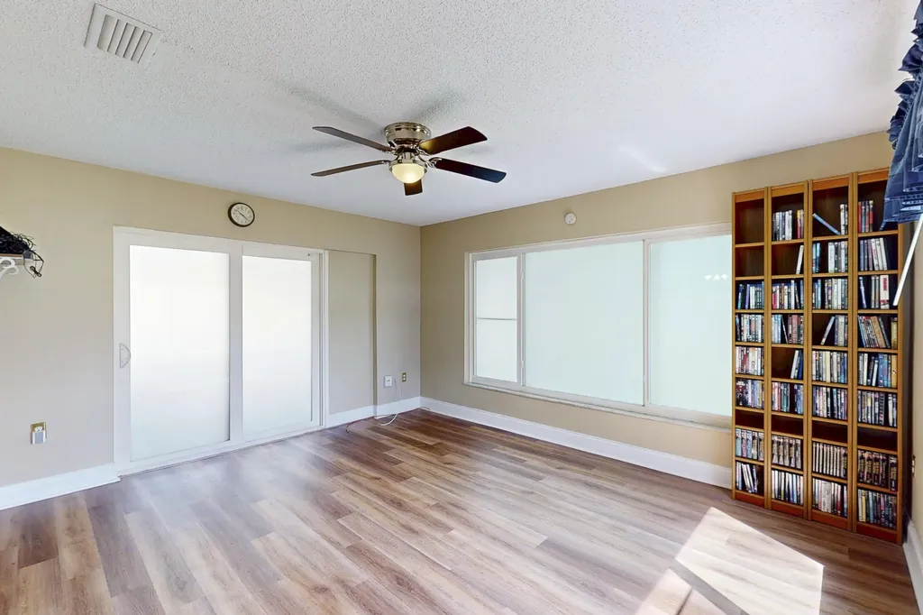 613 Beach Avenue Port St Lucie FL 34952