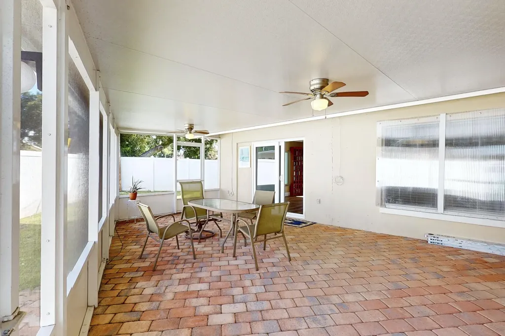 613 Beach Avenue Port St Lucie FL 34952