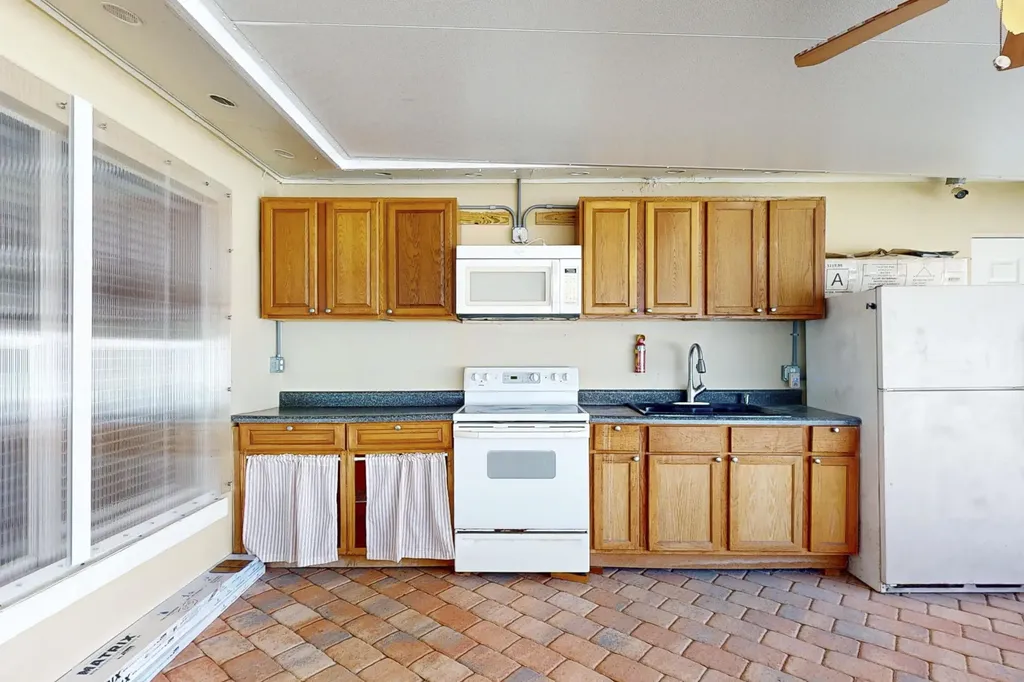 613 Beach Avenue Port St Lucie FL 34952