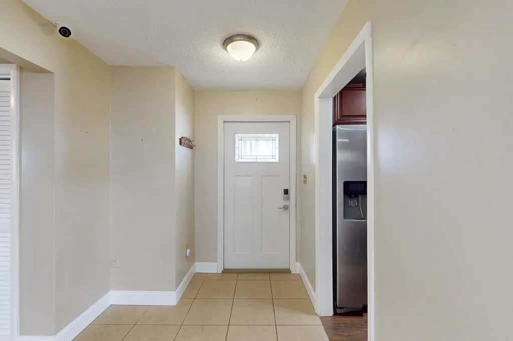 613 Beach Avenue Port St Lucie FL 34952