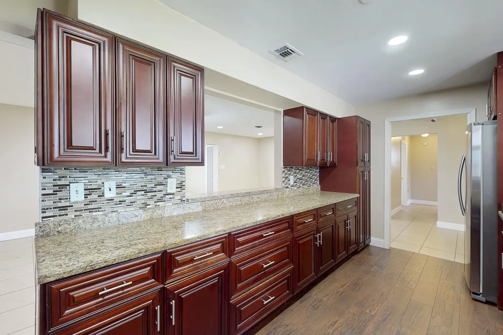 613 Beach Avenue Port St Lucie FL 34952