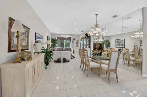 10632 Royal Caribbean Circle Boynton Beach FL 33437