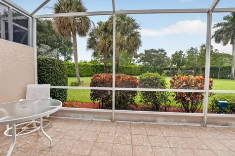 10632 Royal Caribbean Circle Boynton Beach FL 33437