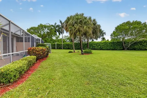 10632 Royal Caribbean Circle Boynton Beach FL 33437