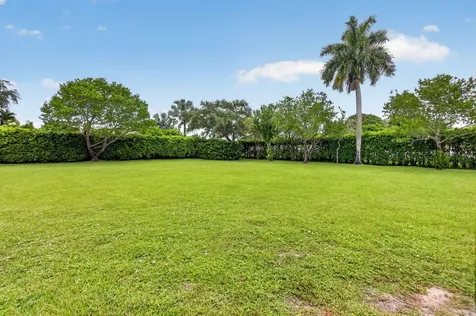 10632 Royal Caribbean Circle Boynton Beach FL 33437