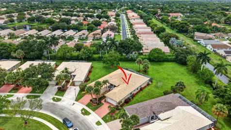 10632 Royal Caribbean Circle Boynton Beach FL 33437
