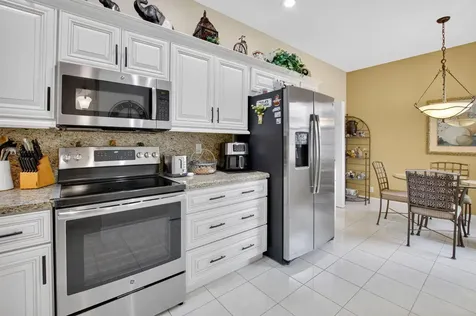 10632 Royal Caribbean Circle Boynton Beach FL 33437