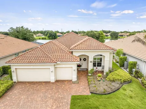 1774 Belmont Circle SW Vero Beach FL 32968
