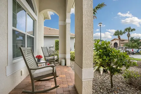 1774 Belmont Circle SW Vero Beach FL 32968