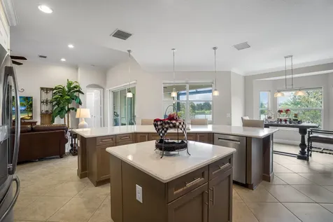 1774 Belmont Circle SW Vero Beach FL 32968