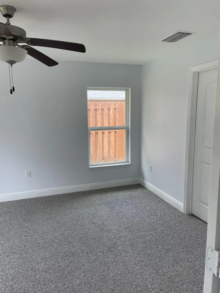 150 SW De Gouvea Terrace Port St Lucie FL 34984