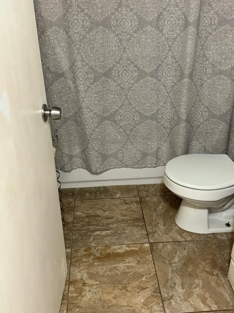 2004 NW 38th Terrace Lauderdale Lakes FL 33311